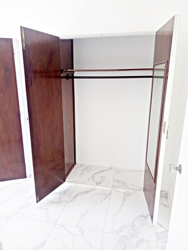 Oportunidade!!! Alugo Excelente Apartamento Na Rua Do Catete