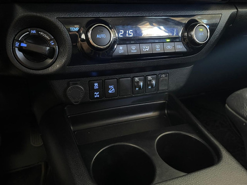 Toyota Hilux 2.8 Tdi Srx Cab. Dupla 4x4 Aut. 4p
