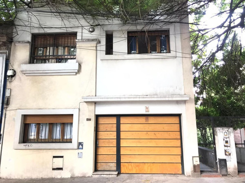 Imagen 1 de 30 de Casa De 3 Dormitorios En Venta Con Quincho Y Parrillero Centro De Rosario