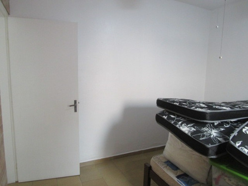Excelente Casa, Isolada, Com Edícula, Espaço Para Piscina. Há 300 Metros Da Praia!