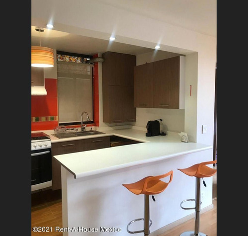 Imagen 1 de 14 de Del Valle Mls #21-4754