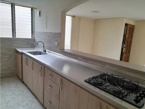 Excelente Apartamento,ubicado En El Sector Calasanz.