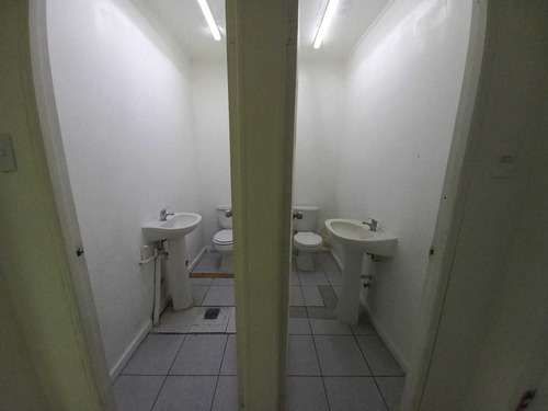 Hermoso Local Comercial (87818)