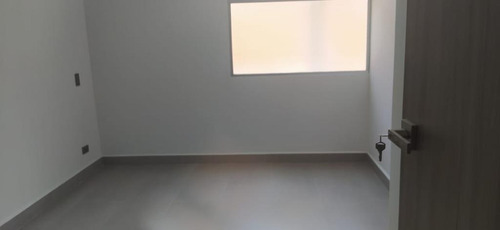 Imagen 8 de 30 de Se Vende Apartamento En Laureles , Medellín