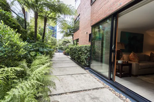 Apartamento En Arriendo/venta En El Nogal. Cod V6766