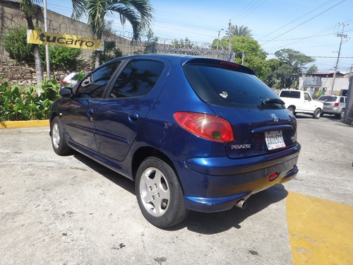 Imagen 6 de 13 de Peugeot 206 Premium Automatico