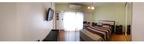 Venta Casa + Depto. Merlo Apto Credito. Calle Mitre Al 2000