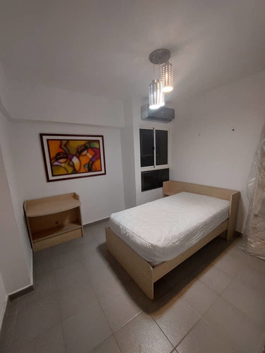 Imagen 11 de 15 de Apartamento En Venta Doral Country El Rincón Gavip