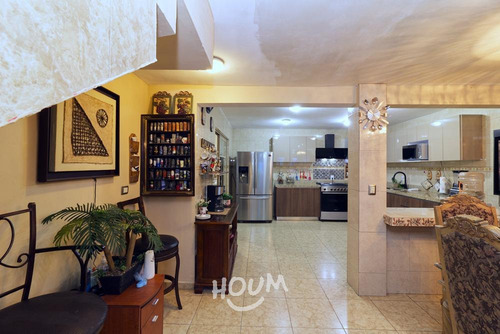 Imagen 8 de 29 de Casa En Hacienda La Silla, Guadalupe Con 2 Recámaras, 270 M², Id: 84896