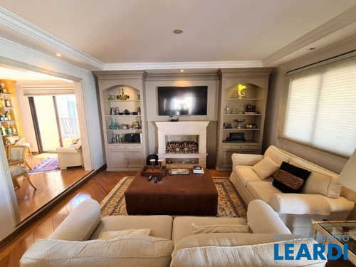 Imagem 3 de 15 de Apartamento - Campo Belo - Sp - 638761
