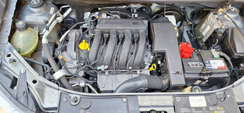 Renault Logan 1.6 Dynamique Mt