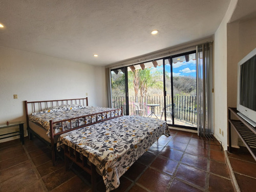 Venta Casa Nochebuena Con Alberca Climatizada Y Vistas Expectaculares En Todos Sus Espacios Con Todos Los Servicios Dentro De Fracc Rancho San Diego Ixtapan De La Sal Edomex