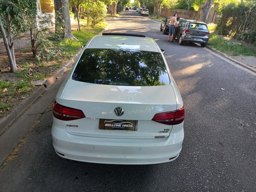 Volkswagen Vento 1.4 Highline 150cv At