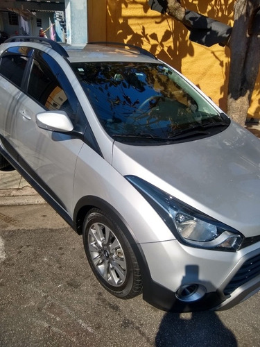 Imagem 4 de 14 de Hyundai Hb20x 2018 1.6 Style Flex Aut. 5p