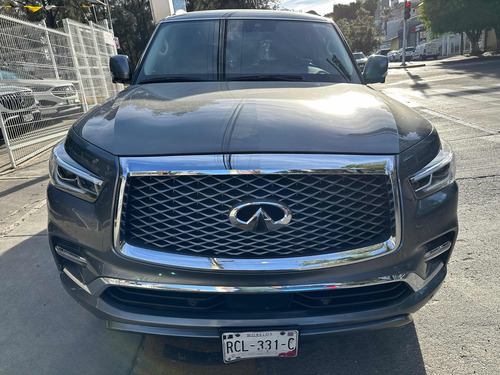 Infiniti QX80 5.6l Perfection 8 Pasajeros At