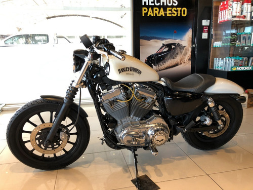 Harley Davidson Sportster 883