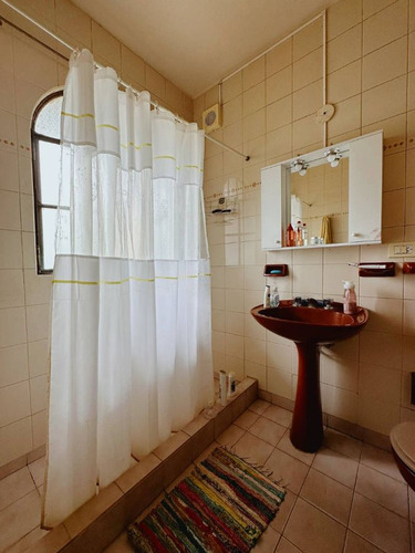 Casa En Venta De 3 Dormitorios C/ Cochera En Villa Buenos Aires