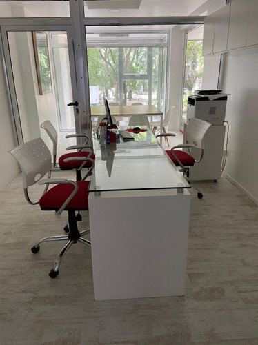 Imagen 15 de 17 de Oficina En Venta- Excelente Estado Y Ubicacion. Financiacion