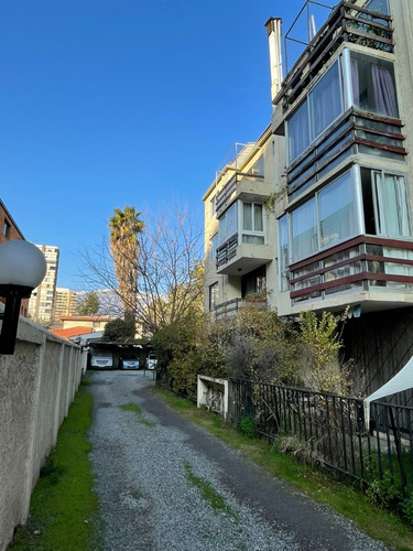 Venta Depto Dúplex Ñuñoa, A Pasos De Metro Ñuñoa.