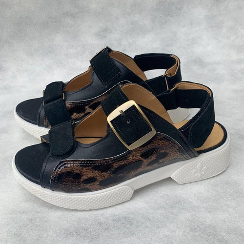 Sandalias De Cuero Con Velcro, Suela Liviana