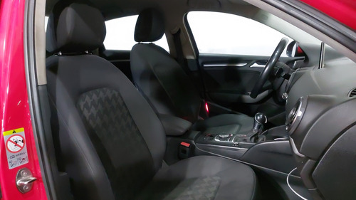 Audi A3 1.4 TFSI AMBIENTE S TRONIC