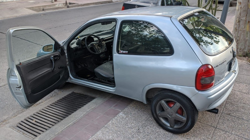 Chevrolet Corsa 1.6 Gl Aa Dh