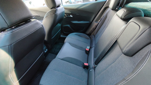 Peugeot 2008 1.0T Active