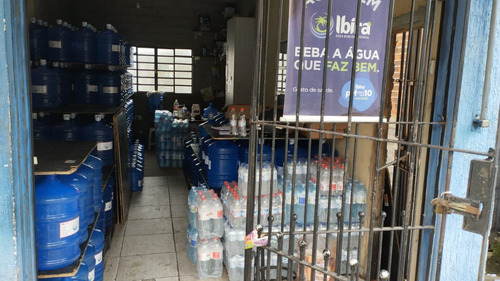 Vende-se Distribuidora De Agua E Gas Na Vila Nhocuné