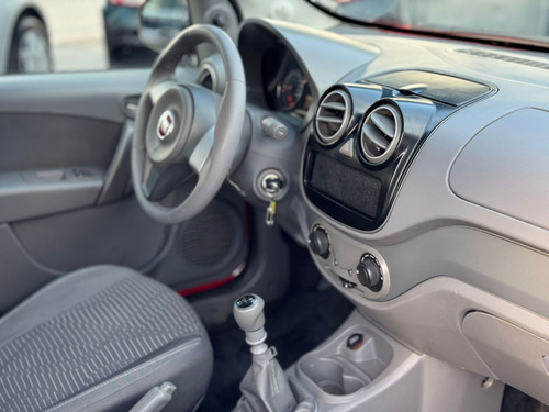 Fiat Palio 1.4 4P FLEX ATTRACTIVE