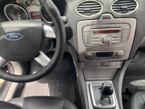 Ford Focus II 2.0 16V/SE/SE Plus Flex 5p Aut.