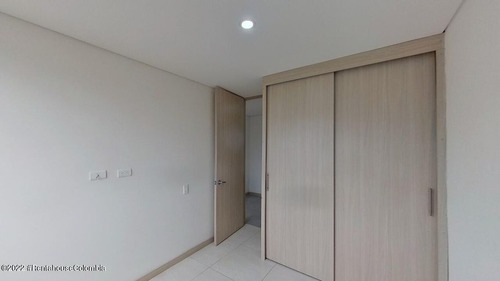 Imagen 15 de 21 de Vendo Apartamento En Ditaires(itagui) C.m 22-3303