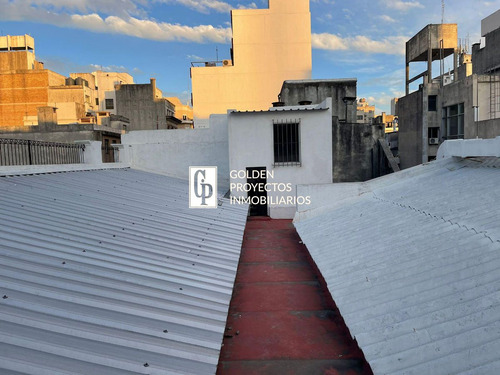 Venta De Edificio Esquina Padrón Unico En Ciudad Vieja