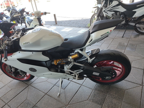 Imagen 9 de 18 de Ducati Panigale 899