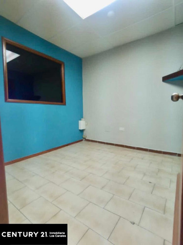 Imagen 6 de 9 de Local En Venta Puerto La Cruz Cc Novo Centro