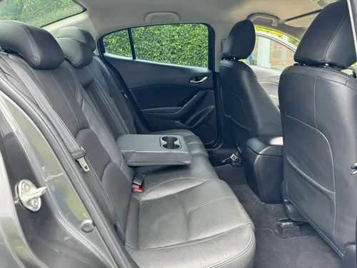Mazda 3 2.0 Touring At