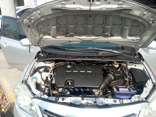 Imagen 15 de 16 de Toyota Corolla 1.8 Xei Automatico