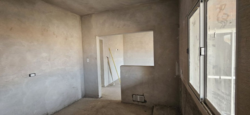 Casa 3 Dorm Venta Estacion Alvarado A Terminar