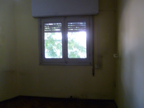 Imagen 10 de 14 de Oportunidad Para Vivir O Inversión, Casa De Altos Con Local Comercial Alquilado, Impecable Azotea Ideal Parrillero Y/o Barbacoa