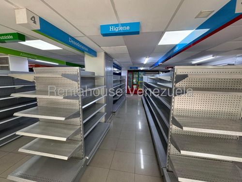 Local Comercial Tania. Colinas De Bello Monte. Cecilia Gutierrez. 25-18406