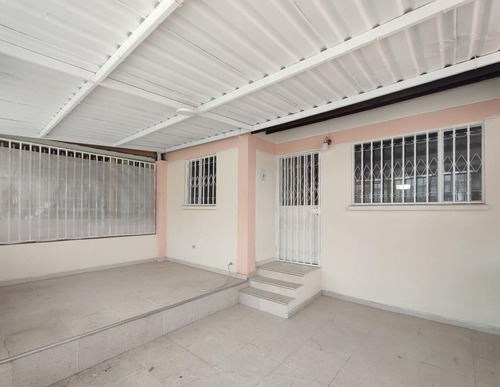 Casa En Arriendo En Tierra Linda. Cod A28546