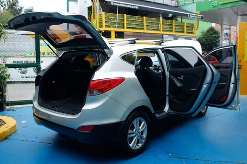 Hyundai TUCSON IX-35 2.0l 4x4 Mt