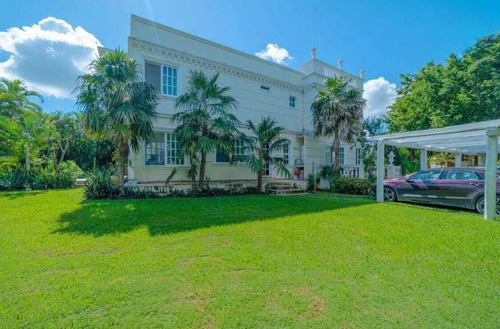 Casa En Lagos Del Sol En Venta