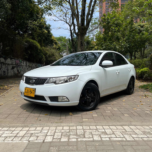 Kia Cerato Forte 1.6 Mecánico