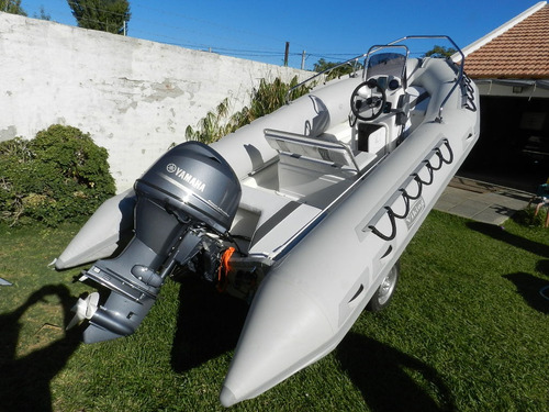 Viking 4,9 Mts Matrizado Con Yamaha 50 Hp 4tiempos Ecológico