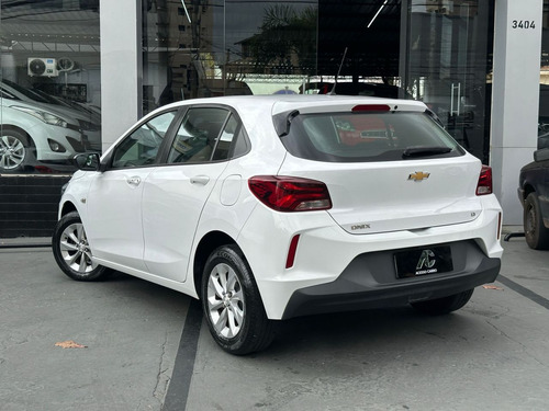 Chevrolet Onix ONIX HATCH LT 1.0 12V Flex 5p Mec.