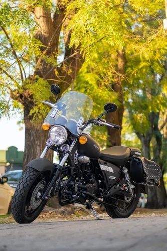 comprar Keeway Superlight 200 - Tomamos Tu Usada - Casco Gratis