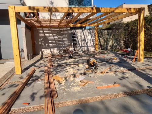 Imagen 6 de 10 de Diseño Y Construccion, Muelles, Pergolas, Estacadas Y Mas
