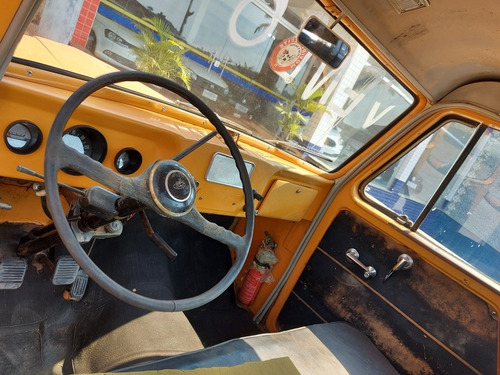 Ford F-75 4x4