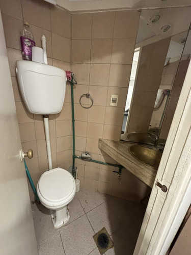 Diri Rio Negro Y 18 - Excelente Punto Comercial! Local 48 M2 (pb + Ss)