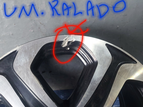 Roda Aro 17 Honda Hr-v / Hrv 15 Á 18 Com Detalhe Que Mostra (Usado)